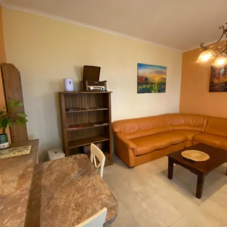 Old Town 1bdr Private Parking